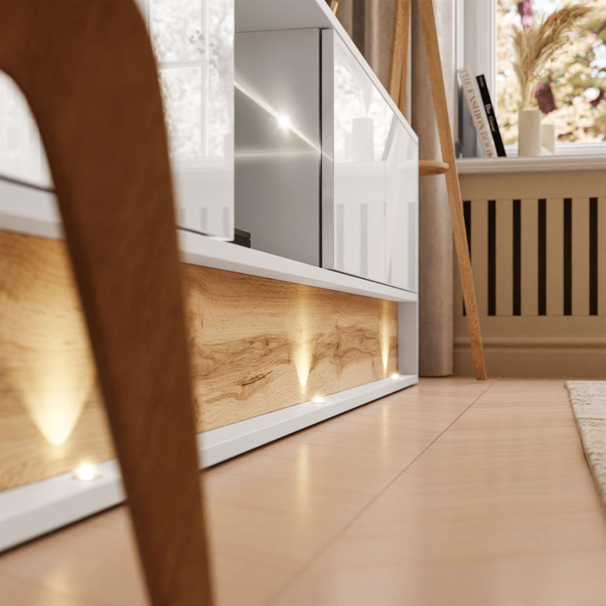 VILLA TV-Schrank 180 cm mit Einsatz aus Wotan Eiche VILLA TV-Schrank 180 cm mit Einsatz aus Wotan Eiche
