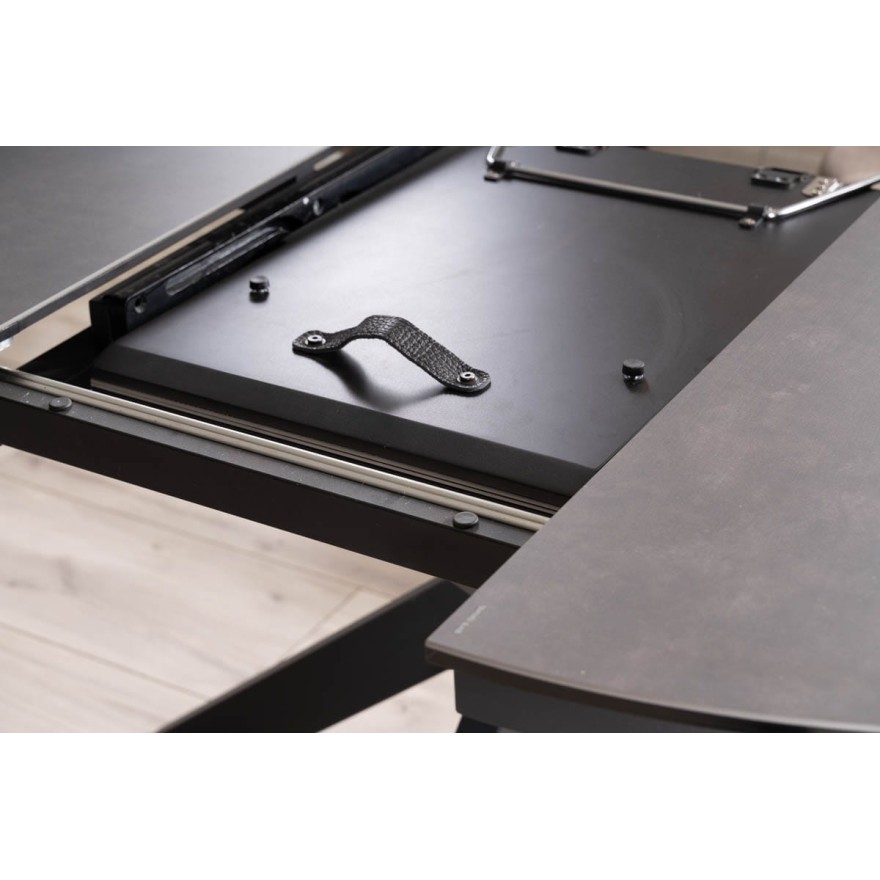 Runder ausziehbarer Tisch MASSIMO für das Esszimmer