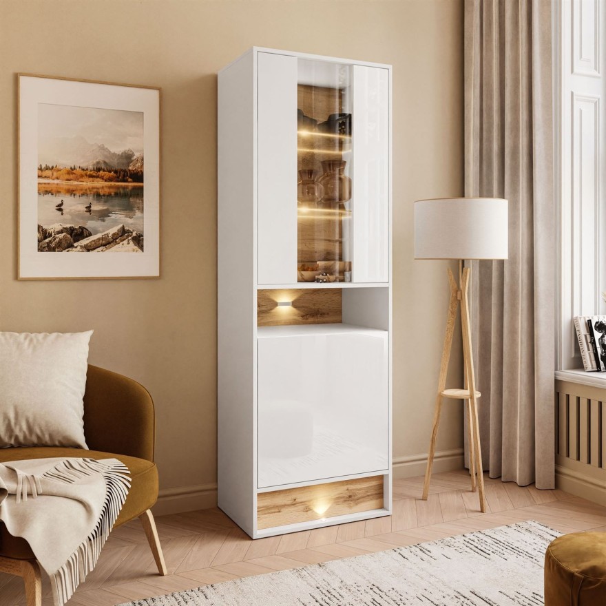 Freistehende Vitrine VILLA II mit Wotan Eicheneinsatz