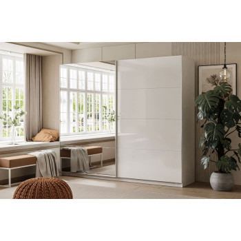 LINA Kleiderschrank 244 cm mit Spiegel Schwebetürenschrank weiß Hochglanz LINA Kleiderschrank 244 cm mit Spiegel Schwebetürenschrank weiß Hochglanz