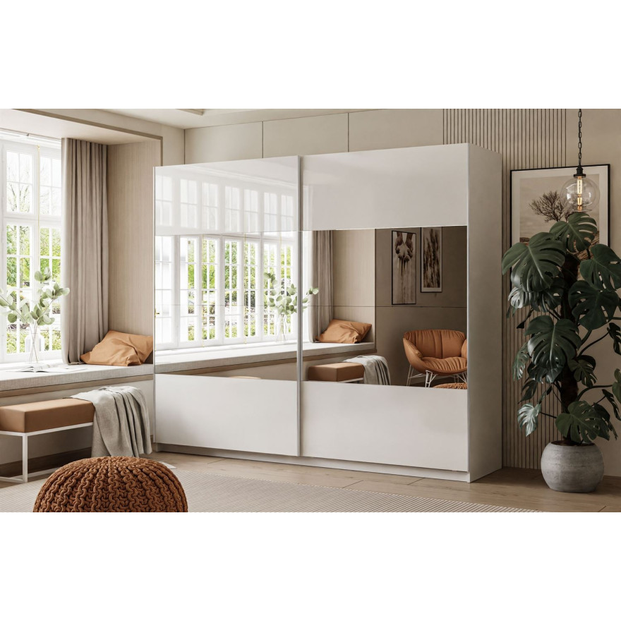 LINA Kleiderschrank 244 cm mit Spiegel Schwebetürenschrank weiß Hochglanz LINA Kleiderschrank 244 cm mit Spiegel Schwebetürenschrank weiß Hochglanz