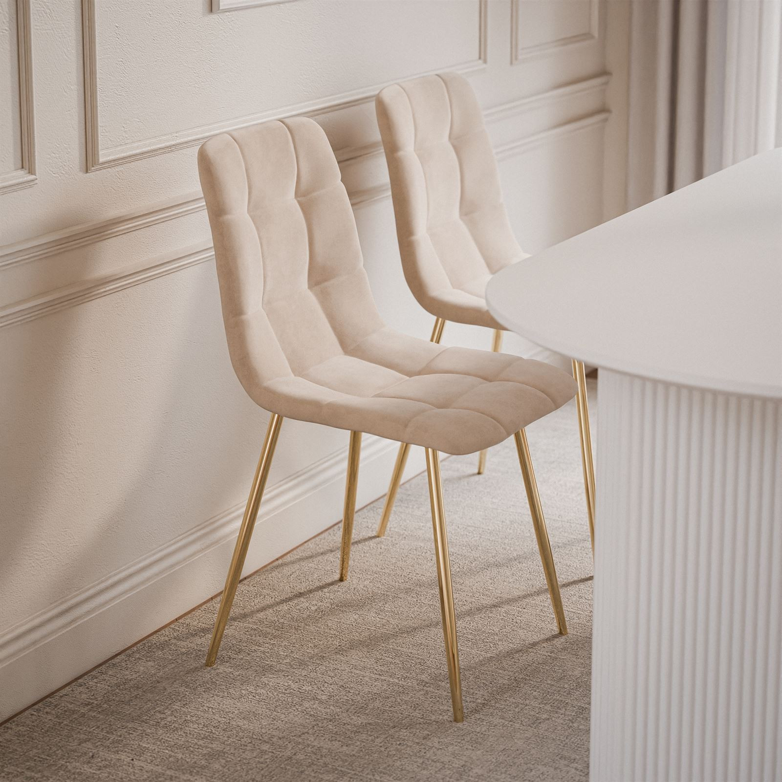 Esszimmer-Set OVI: Tisch mit 4 Stühlen