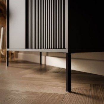 Hohe dreitürige Kommode YASUMI 3D