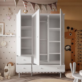 BABUSHKA Dreitüriger Kleiderschrank