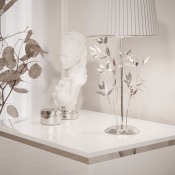 Nachttisch AURORA SILVER auf silbernem Gestell weiß glänzend