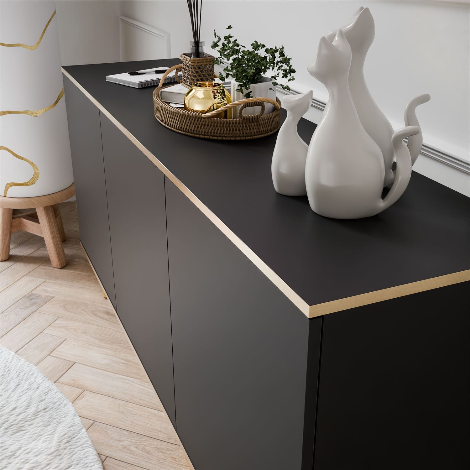 Dreitürige Kommode auf goldenen Beinen OXFORD K160