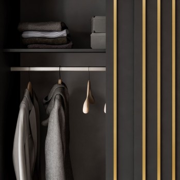 Schiebeschrank AURIS 150 cm mit goldenen Lamellen