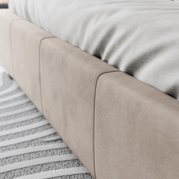 Doppelbett SARA mit hohem Kopfteil 140/160/180x200