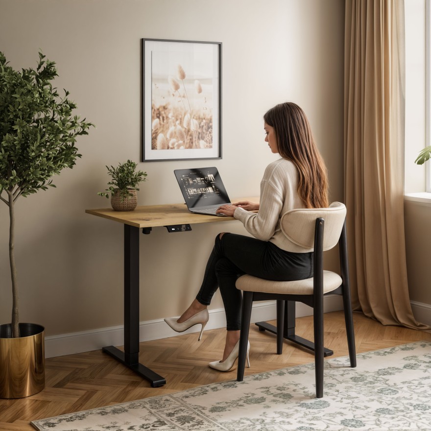 Verstellbarer Schreibtisch SPACE auf Metallbeinen