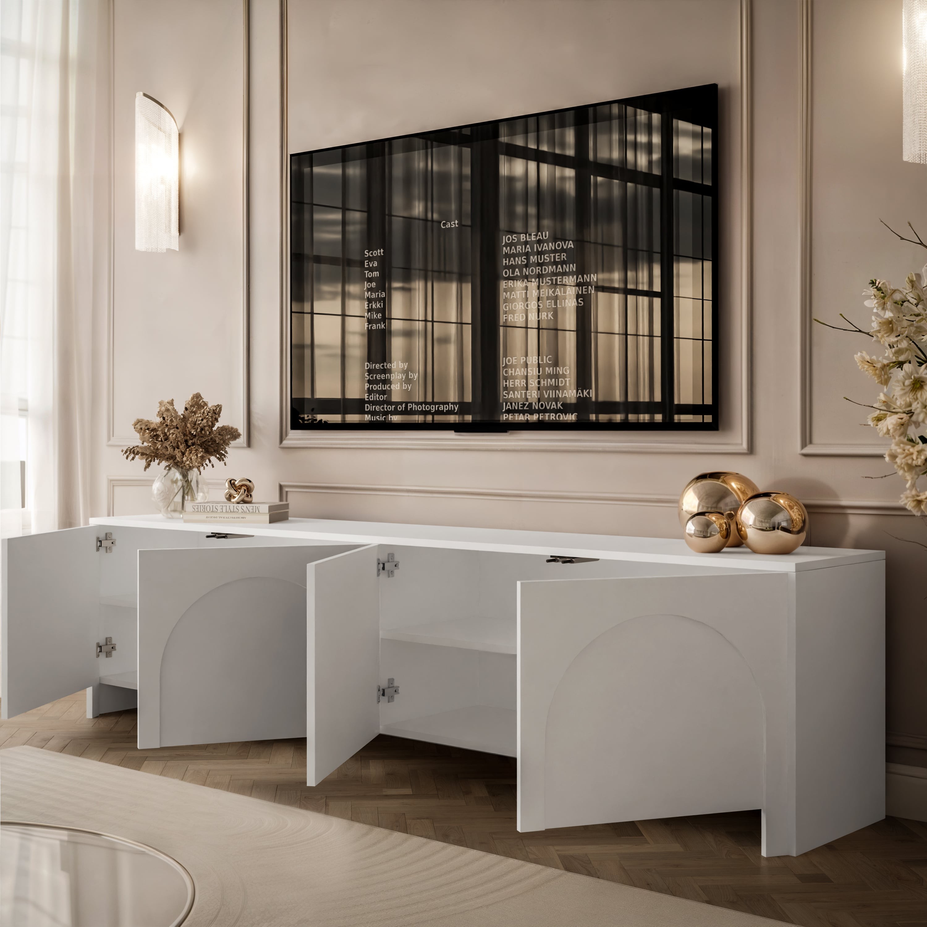 Vier­türiger TV-Schrank ARIADNA