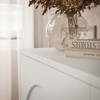 Vier­türiger TV-Schrank ARIADNA