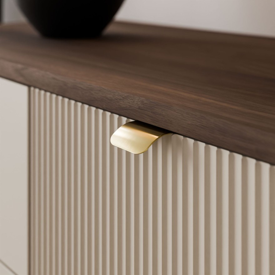 Kommode AUTUMN 3D3S auf hohen Beinen