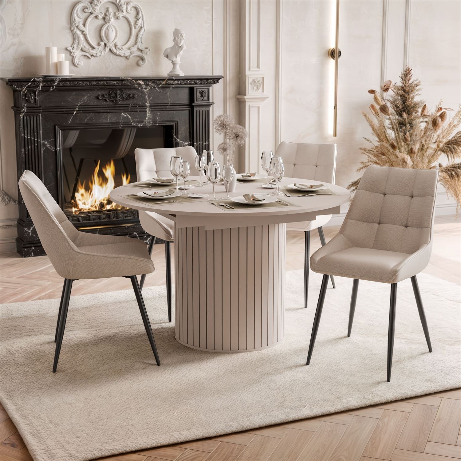 Esstisch ELODIE  mit vier Stühlen