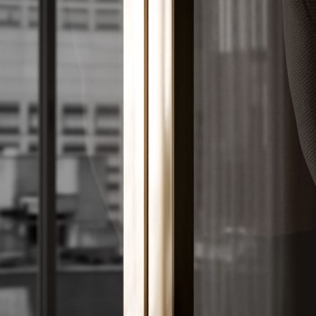 Viertüriger Kleiderschrank ATRIUM GLOSS mit Glasfront