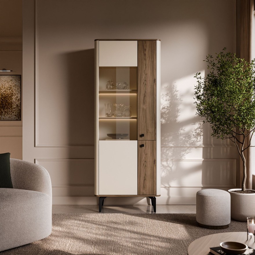 Vitrine MOCHA mit Glasfront und LED-Beleuchtung.