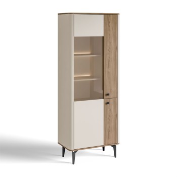 Vitrine MOCHA mit Glasfront und LED-Beleuchtung.