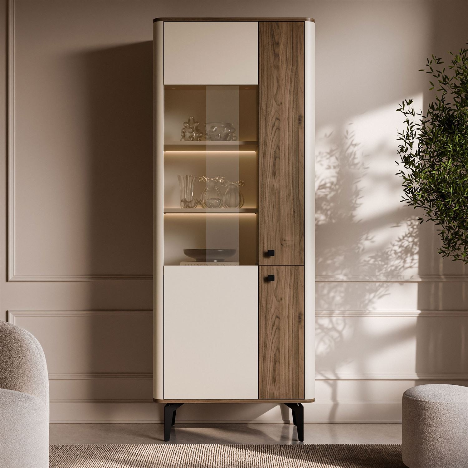 Vitrine MOCHA mit Glasfront und LED-Beleuchtung.