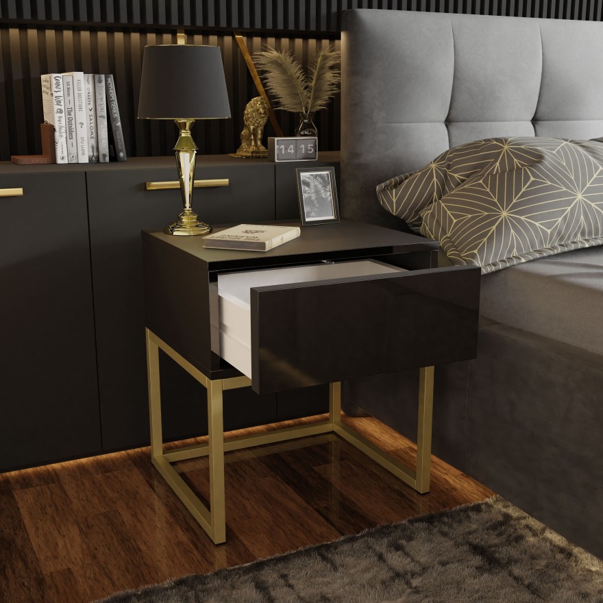 Nachttisch BLANCO GOLD mit goldenem Metallrahmen Nachttisch BLANCO GOLD mit goldenem Metallrahmen